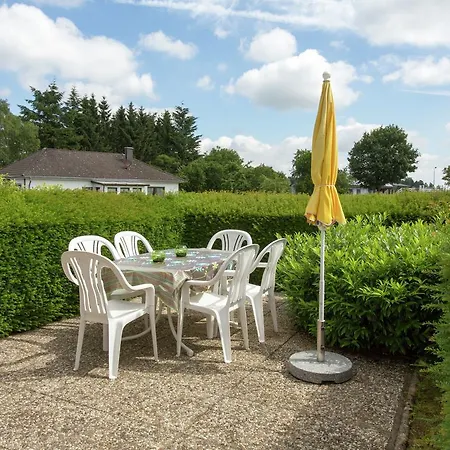 Attractive Holiday In Eiffel With Play Area * Gonnersdorf (Vulkaneifel)