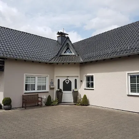 Holiday home Attractive Holiday In Eiffel With Play Area *